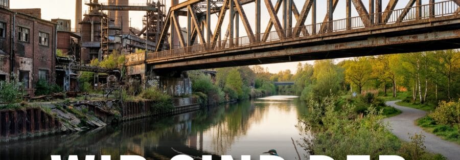 Industrielandschaft mit Brücke und Fluss im Ruhrgebiet.